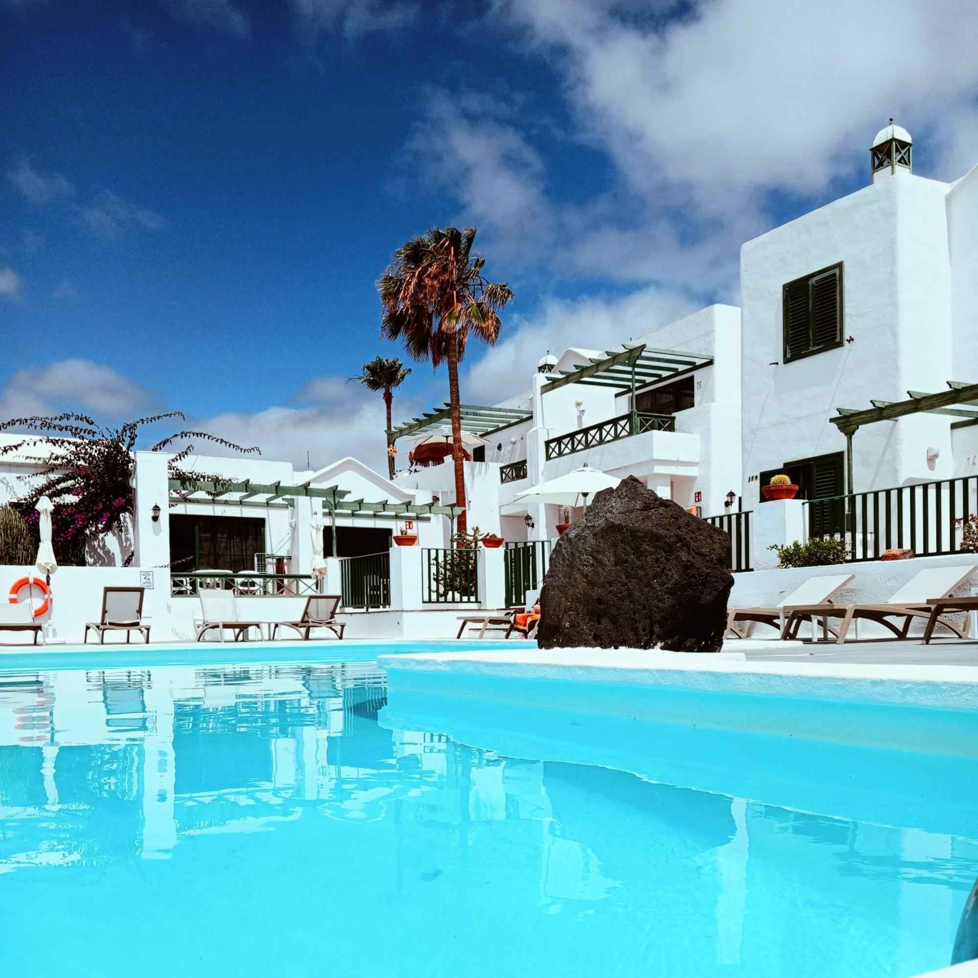 Apartamentos Las Acacias Puerto del Carmen  Zewnętrze zdjęcie