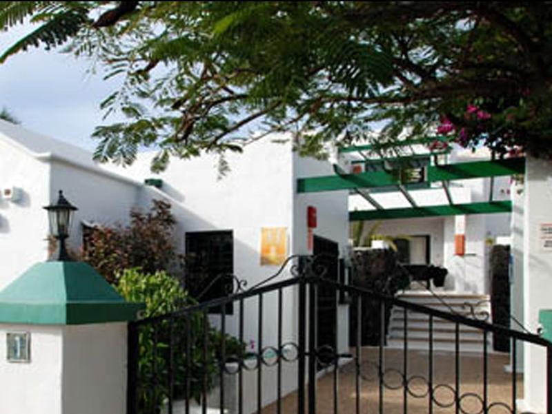 Apartamentos Las Acacias Puerto del Carmen  Zewnętrze zdjęcie