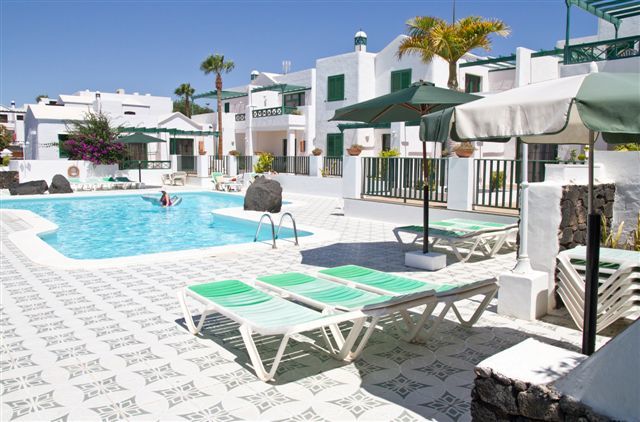 Apartamentos Las Acacias Puerto del Carmen  Zewnętrze zdjęcie