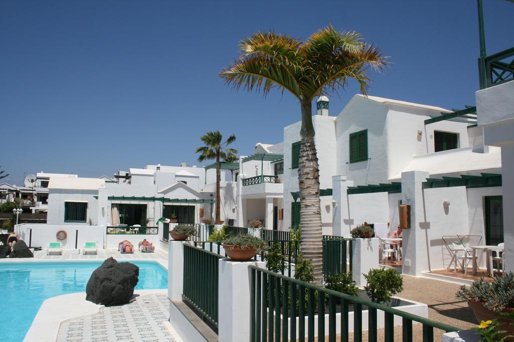 Apartamentos Las Acacias Puerto del Carmen  Zewnętrze zdjęcie